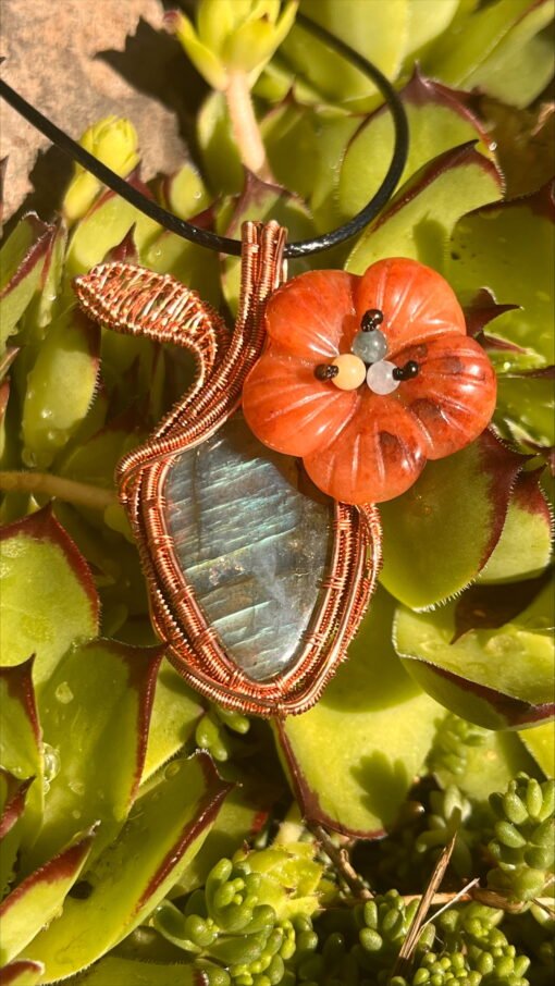 Labradorite Carnelian Flower