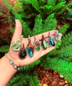 Alternative view of Bio Chrysoprase Oval – Crescent Lake Inspired