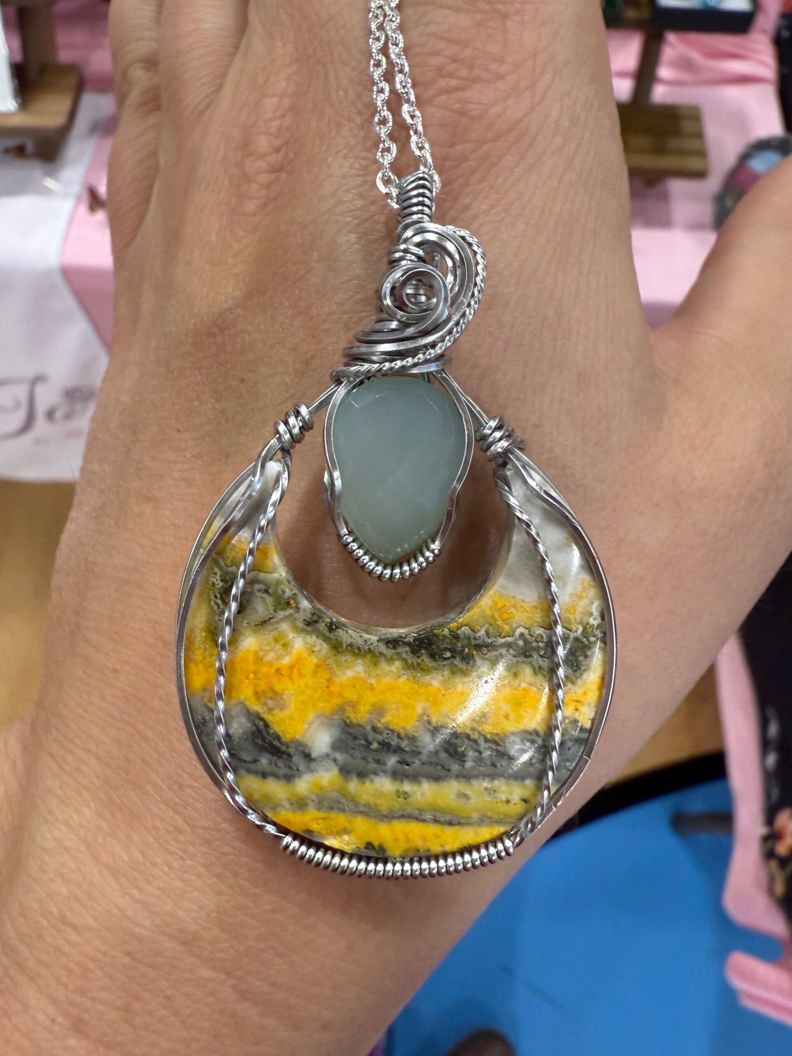 Bumblebee Jasper 🐝Pendant - Image 3