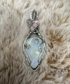 The Moon 🌕 Goddess Pendant