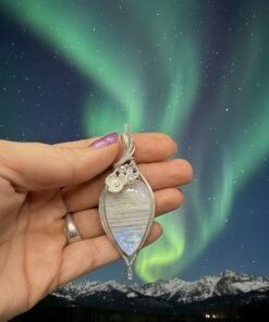 ✨ Aurora Alchemy — Boreal Bloom